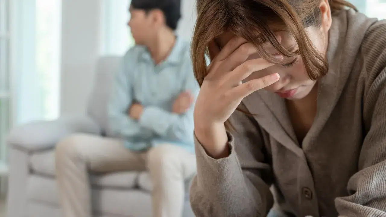 What Is Coercive Control? Early Signs and Impact