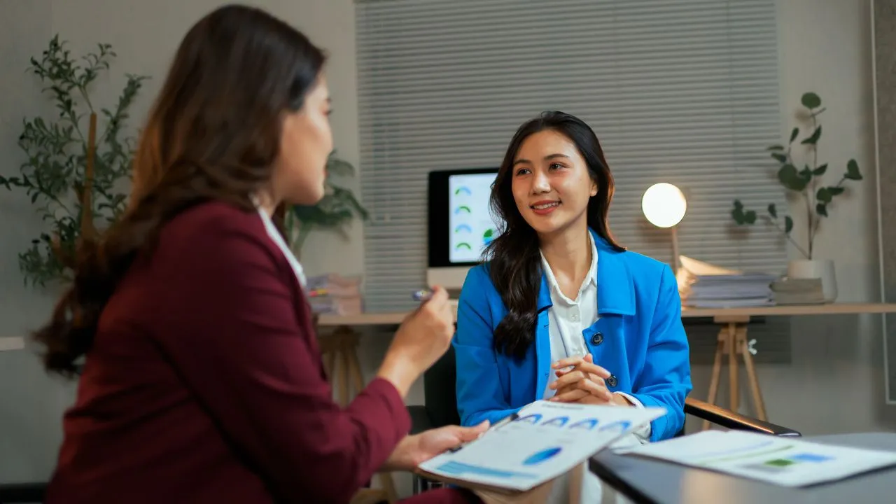 professional psychologist at career counselling session.